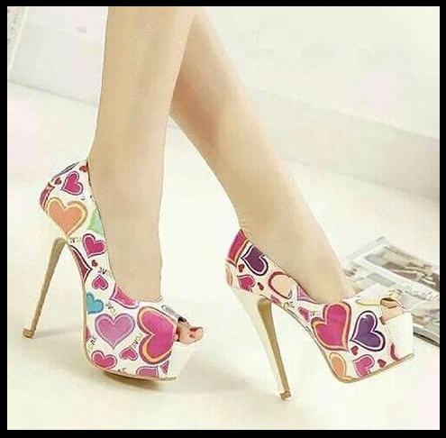 http://www.smskade.ir/wp-content/uploads/2016/02/2016-model-Footwear-1.jpg